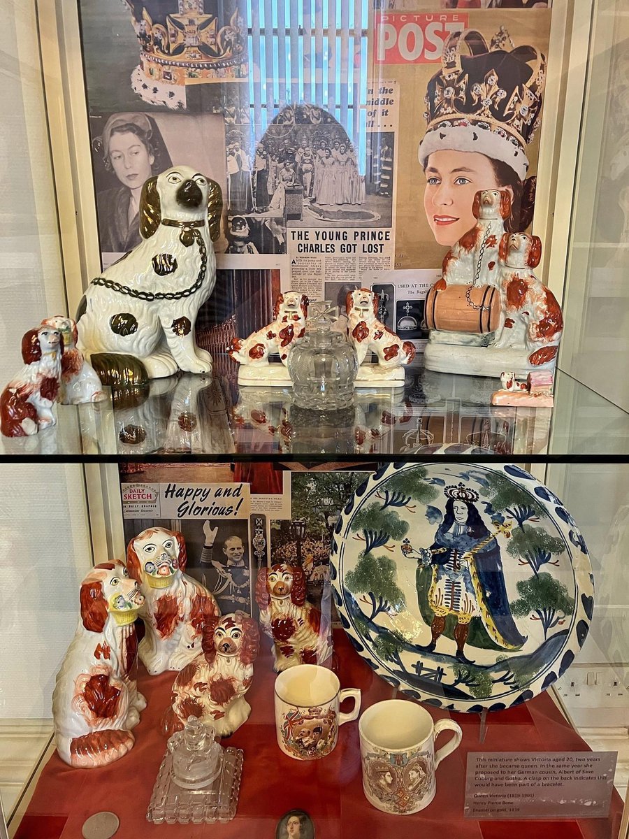 King Charles Spaniels for our King 🐶<a href="/VictoriaArtBath/">Victoria Art Gallery</a>