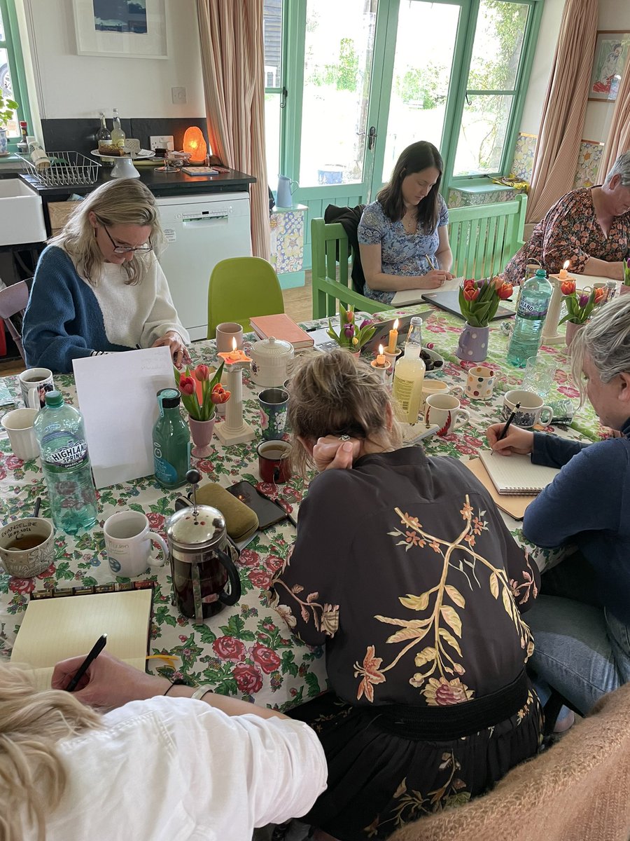 Ease Retreats tweet media