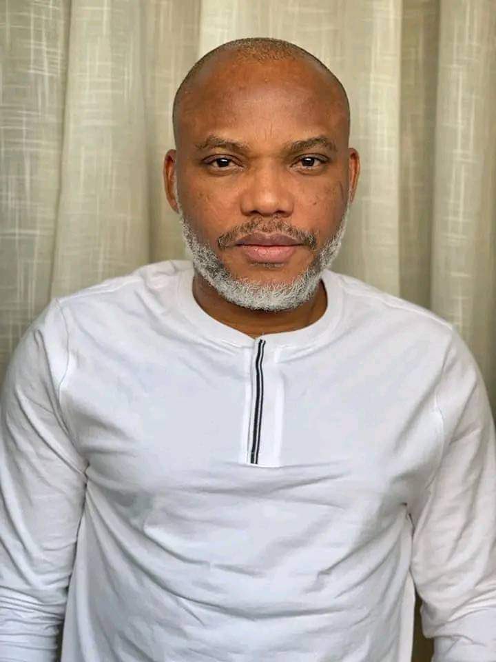 BWOC_Writers's tweet photo. It’s Amazing How Much Panic One Honest Man Can Spread Among A Multitude Of hypocrites— Thomas Sowell.
What's Kanu's Crime?

You're Shouting A New Nigeria Or Obidient &amp; U Ignore The Injustice Meted On This Man👇

You're A Hypocrite. Nigerians Are Bunch Of Liars, Deceitful People. https://t.co/xM6IshjWbo
