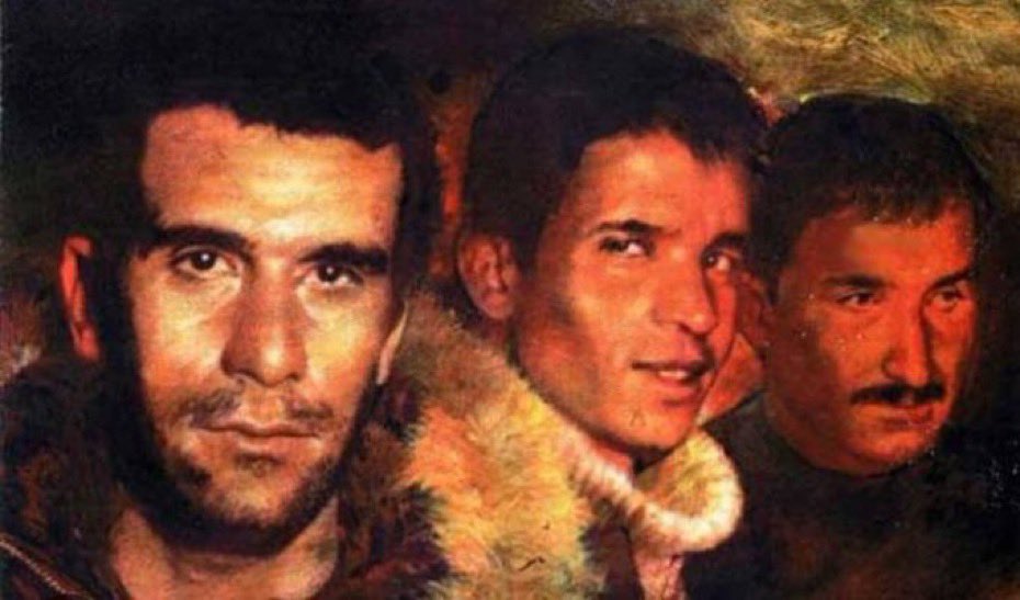 37_kudret's tweet photo. Tam bağımsız Türkiye için mücadele eden ve bu uğurda yirmi beş yaşında gözünü kırpmadan darağacına gidebilecek kadar yurtsever olan Deniz Gezmiş, Yusuf Aslan ve Hüseyin İnan’ı saygıyla anıyorum. https://t.co/poHDgbgCib