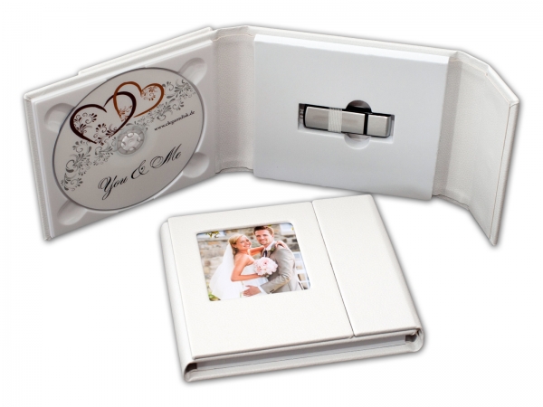 Elegantdisk's tweet photo. Leder USB/Disk-Case mit 1 Bildfenster. Weiß - Hochzeit DVD/CD/USB/Blue-ray https://t.co/qk0GuTDkgc #hülle #case https://t.co/uAZzks3cYt