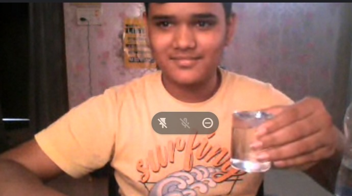 SAI_Edu_In's tweet photo. Class IX SAIoneers engage constructively to determine why ice floats on water, even in the virtual mode. An engaging way of practicing the concepts taught in classes, thereby, enhancing understanding, creativity among students and increased retention.
#EngagedClassroom https://t.co/6fuS5rK9iB