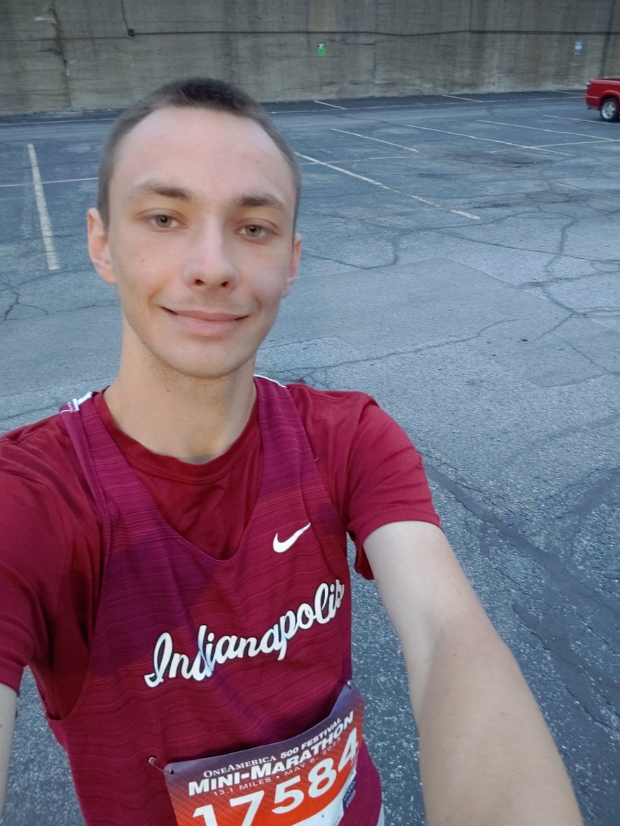 Representing <a href="/UIndyXCTF/">UIndyXCTF</a> at the Indy Mini Marathon