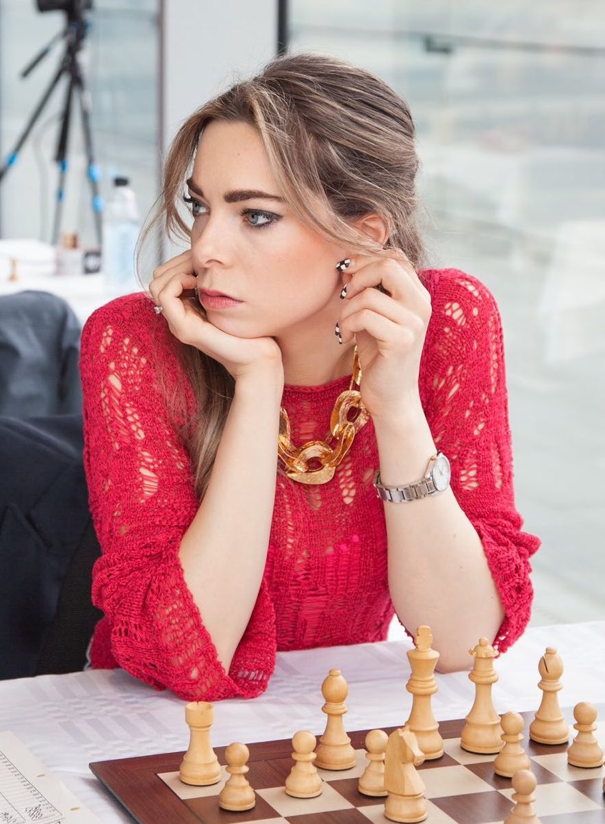 Interview with Woman Grandmaster Dina Belenkaya: Chessboxing