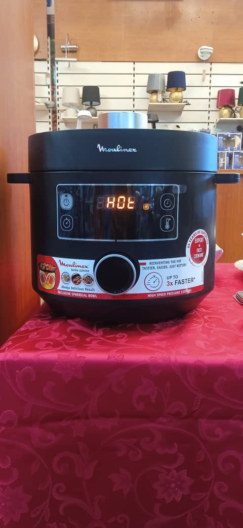 MuseAgence's tweet image. Venez goûter l’expérience @MoulinexFrance du tout nouveau Turbo cuiseur aux Galeries Peyrissac.

@GroupeSEB 
#welovebrands #welovemuse
#groupeSEB #businesspartner