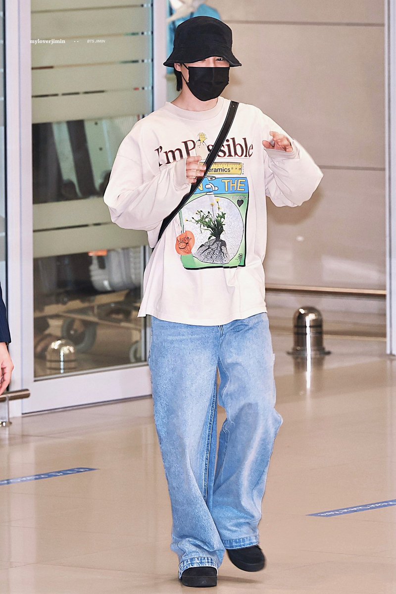 myloverjimin's tweet photo. 230506 #지민 #Jimin #ジミン ICN 입국🙆🏻‍♀️❤️ @BTS_twt https://t.co/bucn2yzxz7