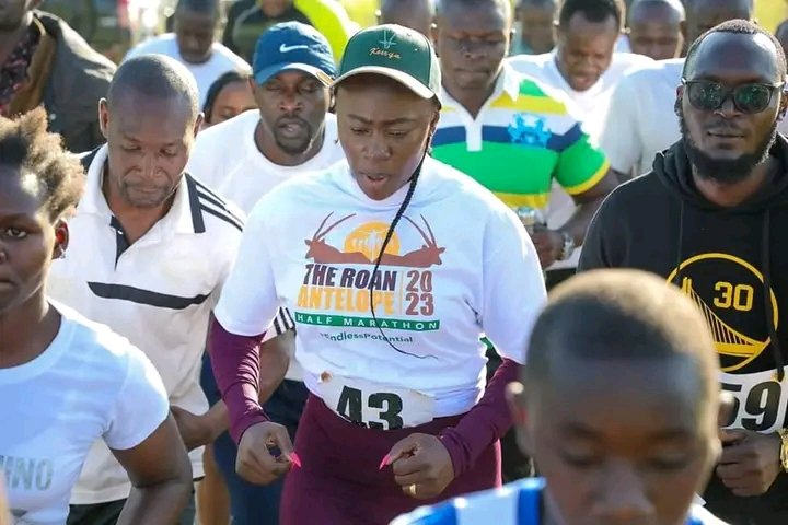 Thriving_luos's tweet photo. Today marks a historic moment for the inaugural Ruma Marathon! .This marathon is towards conservation effort for the Roan and the extraordinary wildlife of Ruma National Park. #SaveTheRoanRun
@gladyswanga -Govenor Homabay https://t.co/N4IR2oAre4