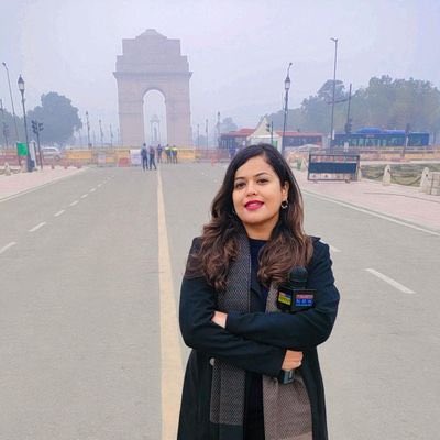 <a href="/ArvindKejriwal/">Arvind Kejriwal</a> <a href="/BhagwantMann/">Bhagwant Mann</a> दो राज्यो के सीएम एक लड़की से डर गए। 
#BhavanaKishore 
#Maibhibhavna 
#केजरीवाल_झूठा_कहीं_का