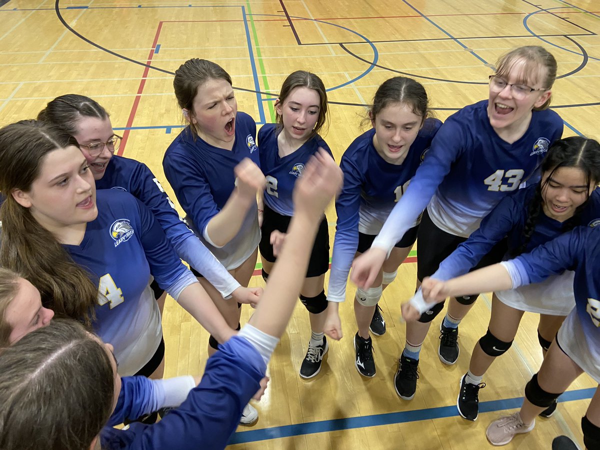 SonyaCollett2's tweet photo. Congratulations going out to the LBJH Grade 9 Girls Volleyball team and coaches for their win last night at the Block on the Rock tournament. You represented well. Good luck in all your games today. @learysbrook https://t.co/qsgcSV5gtK