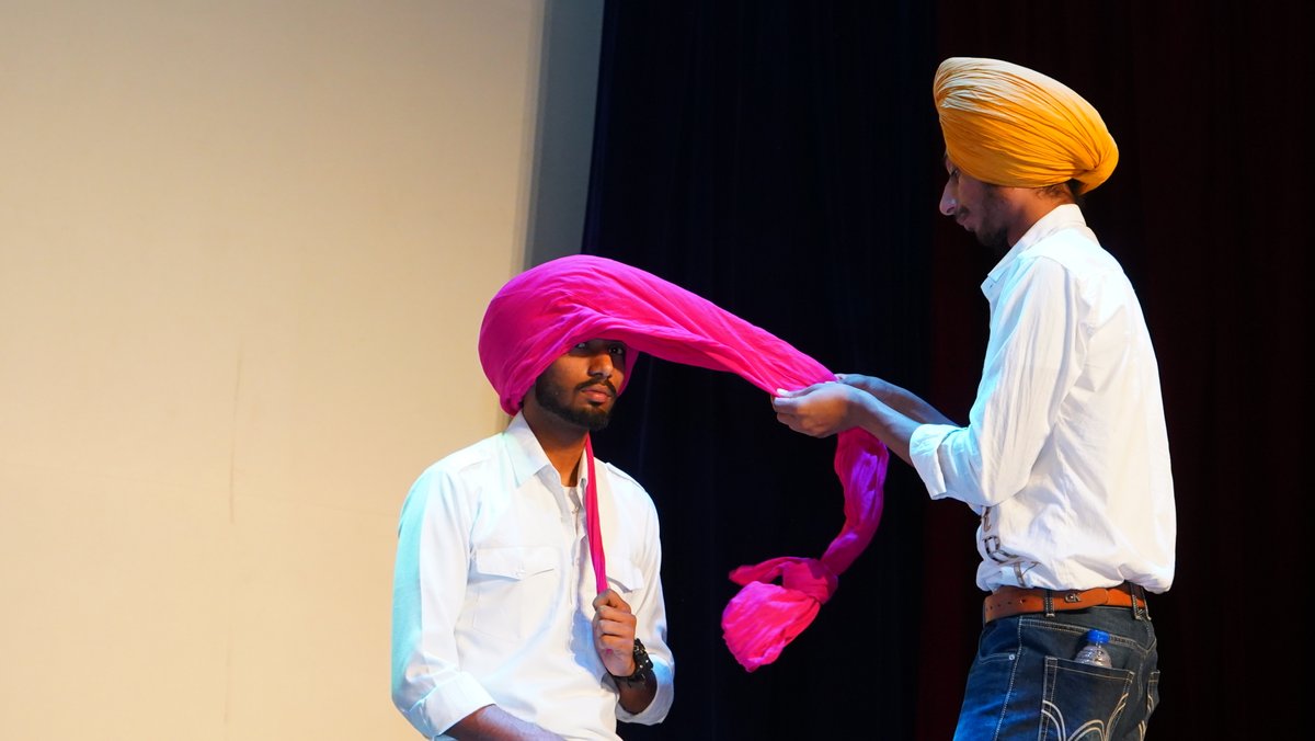 svietofficial's tweet photo. The competition may be over, but the cultural celebration continues!
#TurbanTyingCompetition #CulturalFest #livemusic #culturalexperience #SVGOI #Sviet #spontania #culturalevent #events #talent #SVCP #engineering #bestcollege #games #dance #modeling #singing #chandigarhlife https://t.co/D46nkFkPM7