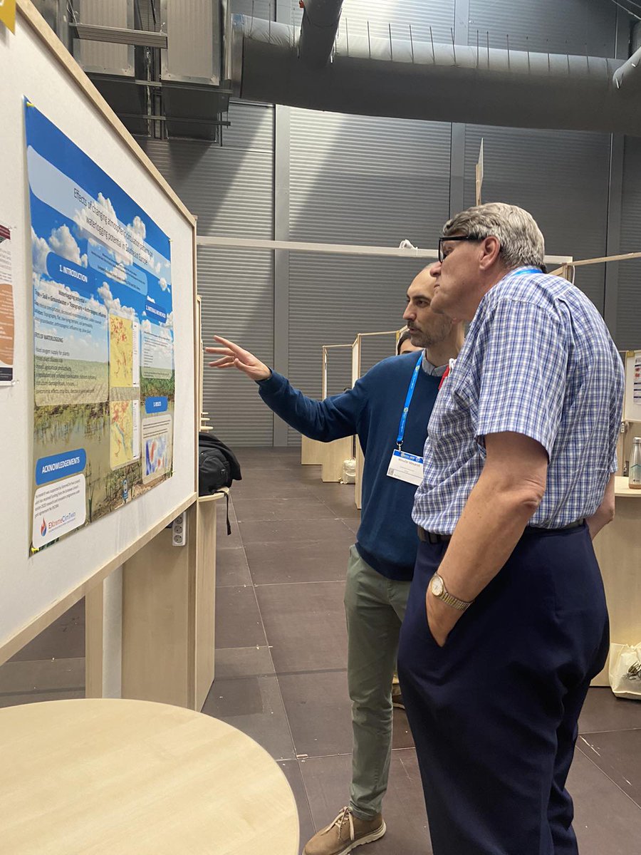 EXtremeClimTwin is excited to share that seven of our colleagues recently attended the European Geosciences Union - General Assembly #EGU23 in Vienna, the largest geophysical conference in Europe!!!
#extremeclimtwin #h2020 #EGU23 #science #dissemination #esr #sr #universitylife