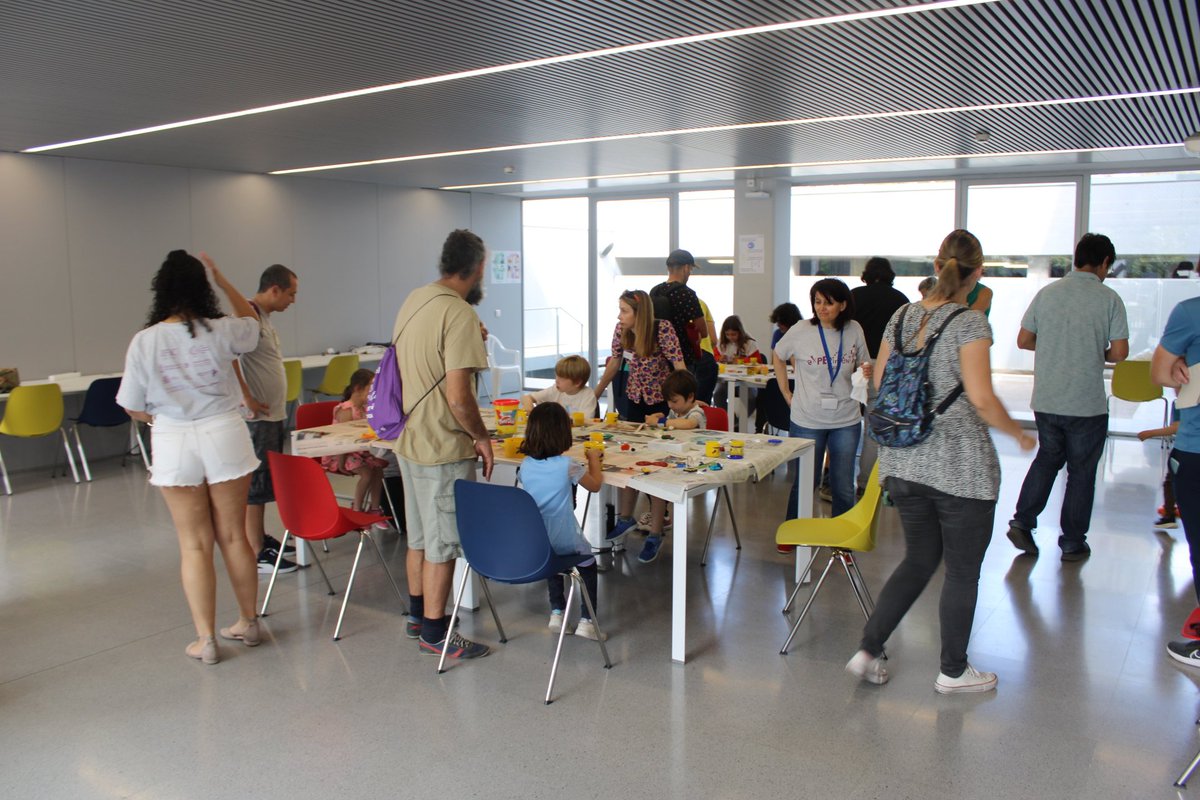 FiraExperimenta's tweet photo. Seguim amb la Fira Experimenta TOP a #Expociència2023! 🚀 Amb #Fisicalandia just davall, tot a l'@ETSEUV 🙌 https://t.co/R7PlU0ShMS