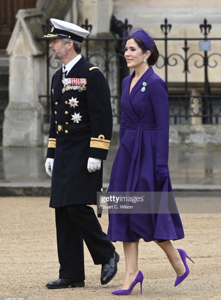 PEACHEMI's tweet photo. Crown Princess Mary with King Charles and Princess of Wales 👑👑 #Coronation https://t.co/HmU6tcvRNm