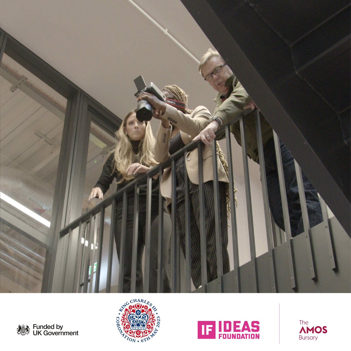 ideasfoundation's tweet photo. Weβre delighted to announce the βjudgeβs choiceβ for the #CoronationGeneration Poster Design Challenge isβ#KingdomUnited'ππ-created by students from @amosbursary. Look out for this and other winners on digital billboards across the UK this weekend. @clearchannelUK #Coronation https://t.co/6lwZixUSUD