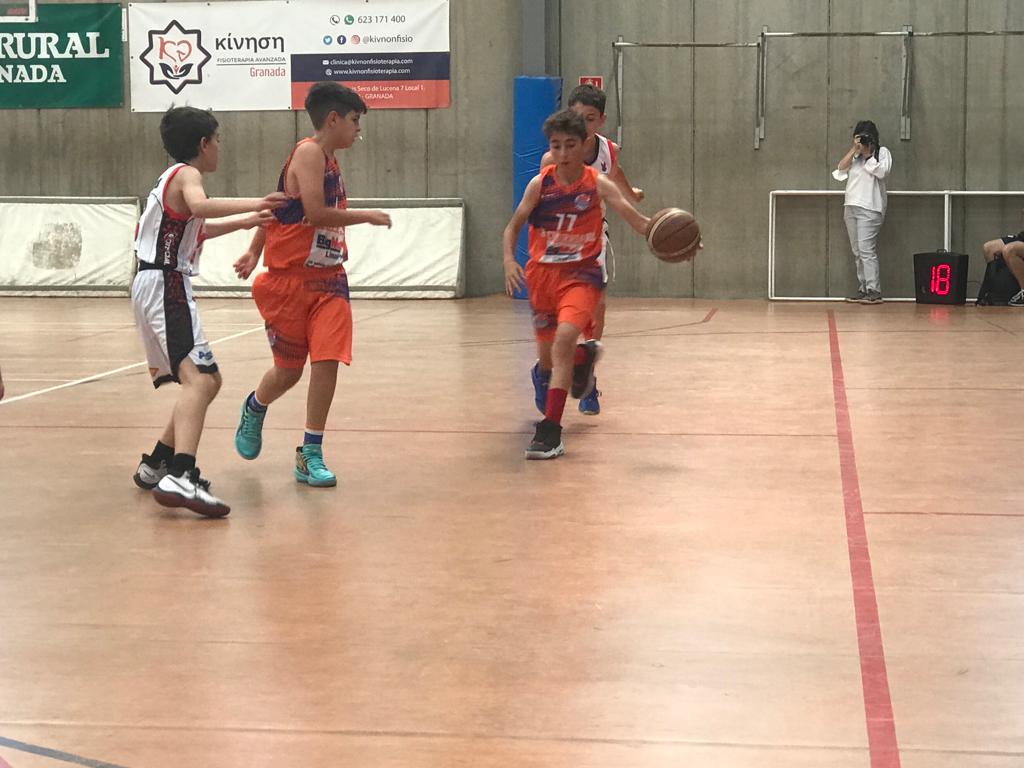 FABGranada's tweet photo. 🏆 #FABGrEMM
⏱️ 5P
🏀 Oya Abogados @FundacionCBG 66
🏀 Big Mat Linares @CBChurriana 62
📍 CES Ramón y Cajal
Siguelo 📳 AficionFAB https://t.co/E6gcPn0hXU… https://t.co/8R90BMtTC4