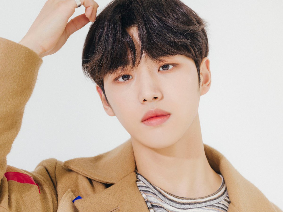K_arkheion's tweet photo. PENTAGON  ➫〖 DO OR NOT 〗
“ Japanese 4th Mini Album ” 

Concept Photo 

#HONGSEOK #SHINWON #YEO_ONE 

#PENTAGON #Do_or_Not https://t.co/edGcC5jKia