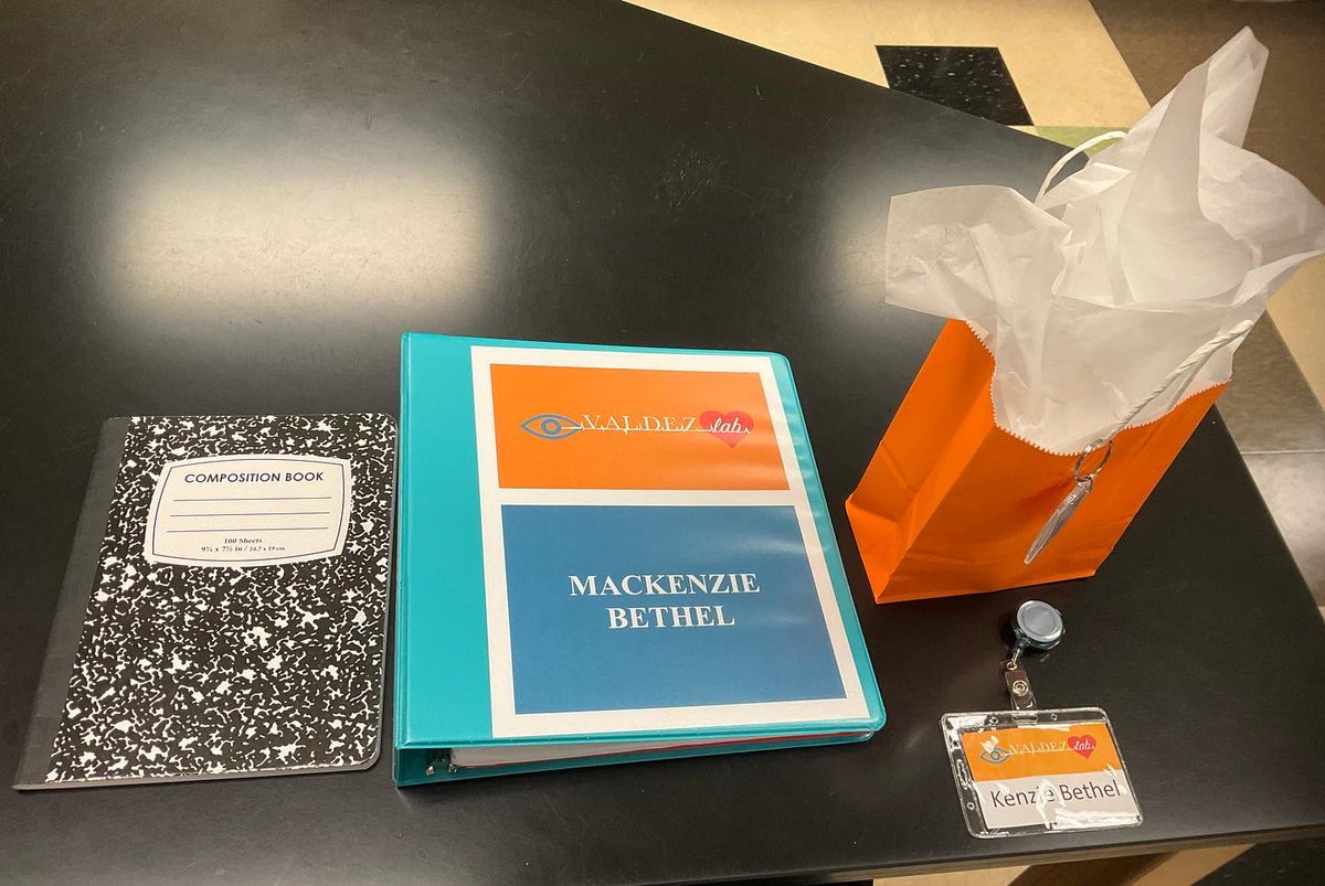 DrCammiValdez's tweet photo. Senior celebration day 2: Kenzie Bethel joined the #ValdezLab as one of the quietest members and has developed into one of THE BEST scientific presenters I’ve seen! She is headed to #ouhsc pharmacy school this fall. @OUPharmacy #pharmdtobe #goingplaces #fightingblindness https://t.co/42kpkb7UIi