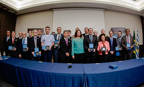 DefenseLrca's tweet photo. Finep e MCTI vão apoiar com R$ 360 milhões o desenvolvimento de tecnologias estratégicas dos setores aeronáutico e espacial
- Serão fomentados 4 projetos liderados pelas empresas #Embraer, #Visiona, #Akaer e #ACS
#Finep #embr3 #MCTI #pesquisa #inovacao
https://t.co/iBD6Uy0jbx https://t.co/szRYMAVfQF