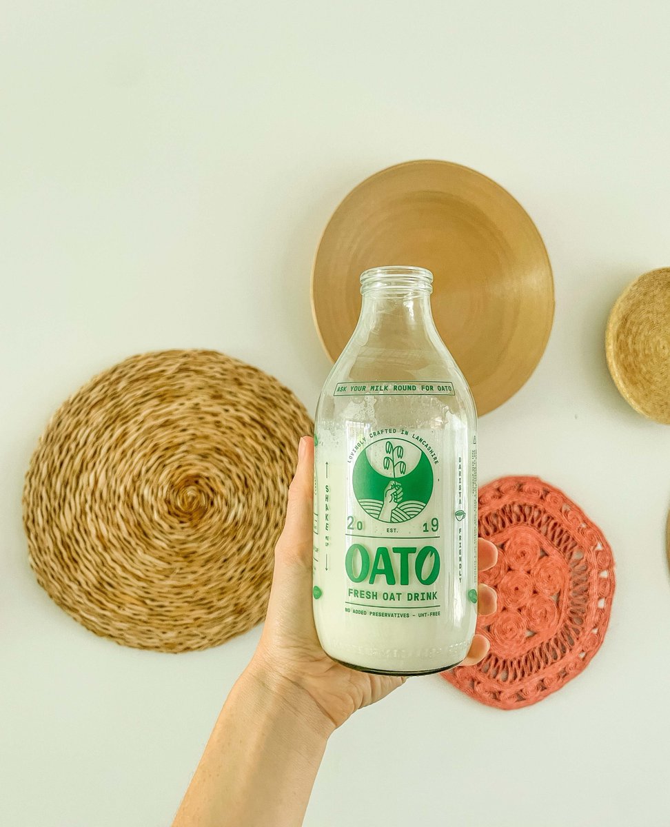 oatofresh's tweet image. Can't get enough of this creamy and dreamy oat milk goodness 🌾😍

oato.co.uk

#oato #oatofresh #oatmilk #oatomilk #oatmilkdelivery #vegan #plantbased #healthy #cleaneating #oats #dairyfree #vegansofig
