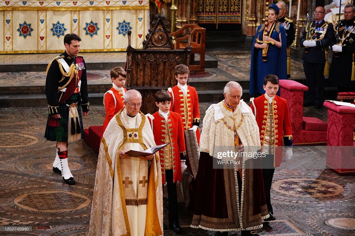CathofWales's tweet photo. if anybody was wondering where Prince George is, the King’s grandson was given the role of Pages of Honour. 

George is tasked with holding the train of Charles’ regal robes, making him the youngest future king to play an official role in a coronation. 

#Coronation https://t.co/a3Qjbu0P5O