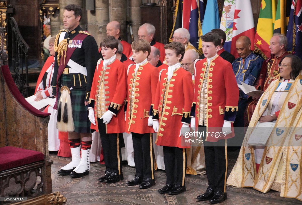 CathofWales's tweet photo. if anybody was wondering where Prince George is, the King’s grandson was given the role of Pages of Honour. 

George is tasked with holding the train of Charles’ regal robes, making him the youngest future king to play an official role in a coronation. 

#Coronation https://t.co/a3Qjbu0P5O