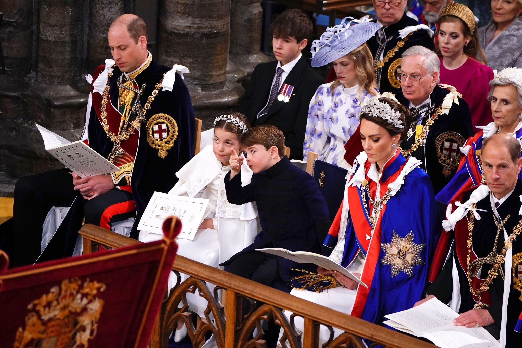 Princess of Wales News on Twitter: "The Prince and Princess of Wales,  Princess Charlotte and Prince Louis at the #Coronation of King Charles and  Queen Camilla. https://t.co/01kF1m7d0E" / Twitter