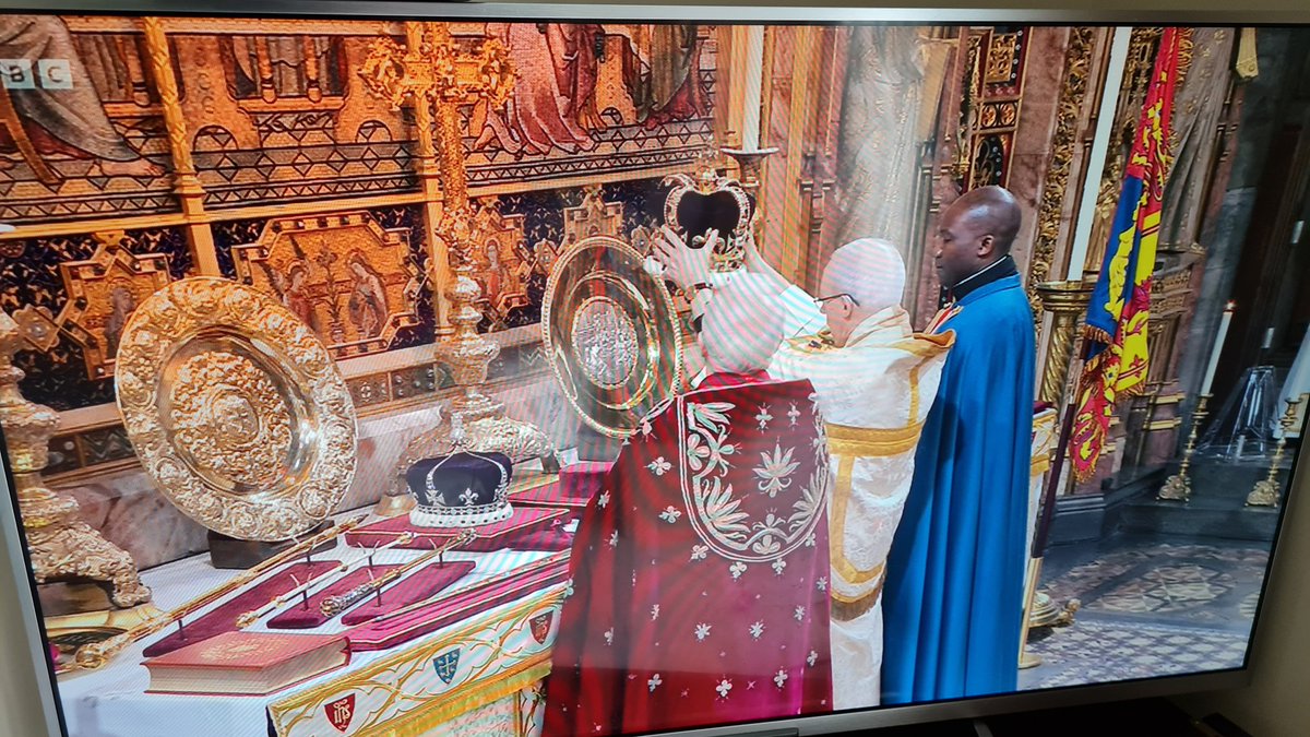 Hoping for rabbits under there