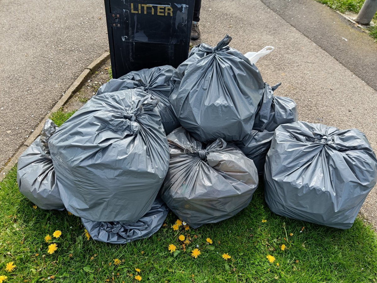 toomuchchoice's tweet photo. A lovely morning and the good work continues. #keepittidy #leavenotrace #castnoshadow https://t.co/Up8ypbuNsH