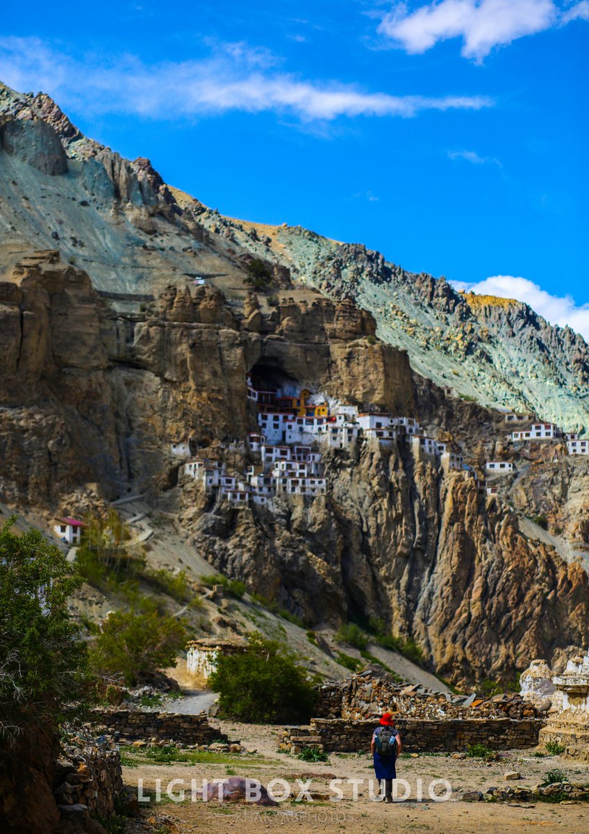 Photography is a form of Time Travel! 🏔️❤️#travelphotography
#wanderlust
#exploremore
#adventuretime
#roamtheplanet
#travelgram
#worldtraveler
#mytravelgram
#travelholic
#instatravel
#exploretheworld
#traveltheworld
#photography 
#photooftheday 
#Ladakh #IncredibleIndia