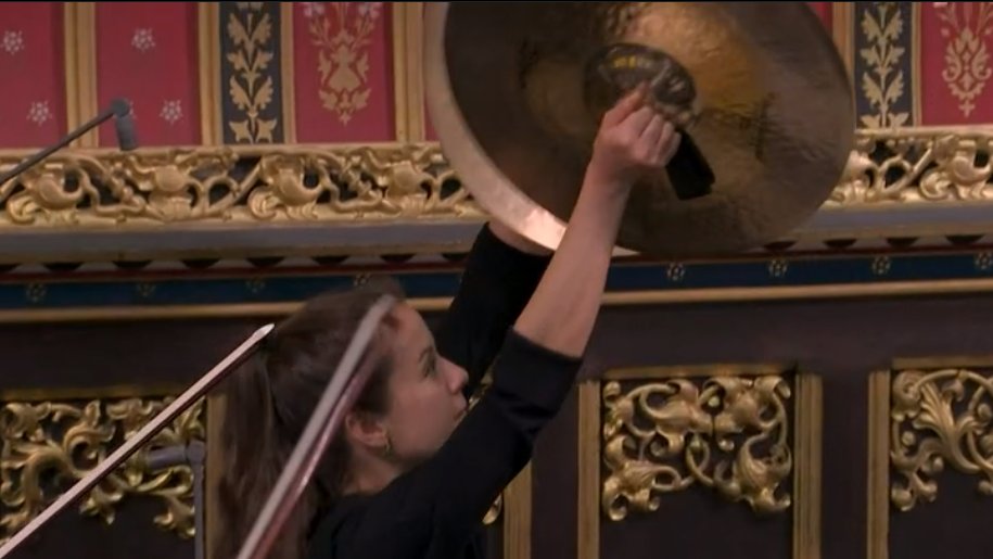 nailed it #Coronation