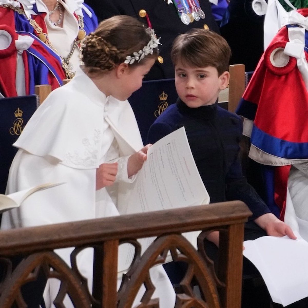 “Mummy’s said we’ll get pizza later if we don’t whinge” #Coronation