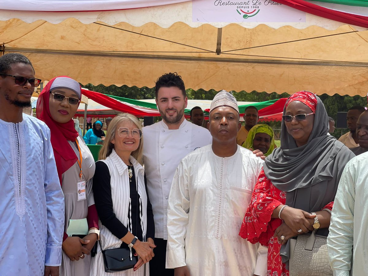 chefiorletta's tweet photo. @GattoEmilia1 Ambasciata D’Italia Niger.@Federcuochi https://t.co/zATwBxZyuX