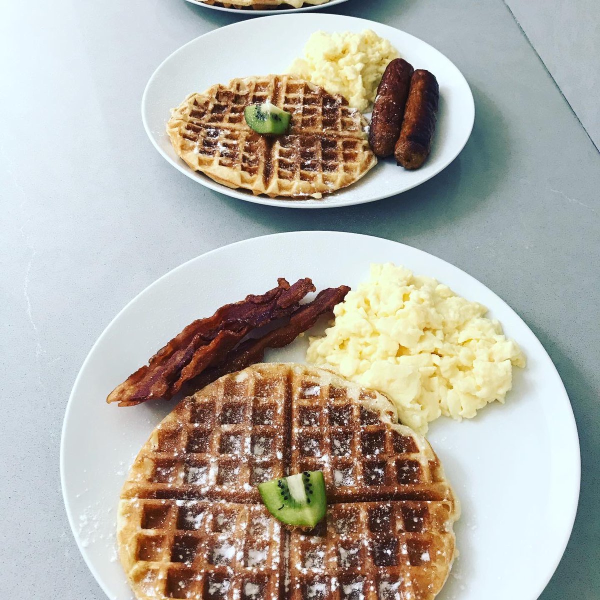 DIsBakeryCater's tweet photo. Breakfast Fresh Fruit with Waffles, Bacon, Sausage and Eggs.  #disbakeryandcatering  #chefrashidasampson  #breakfast  #fruits #bacon #sausage #eggs #waffles. 🍉🍇🍍🥝🧇🥓🍳 https://t.co/82ZWV3WBrw