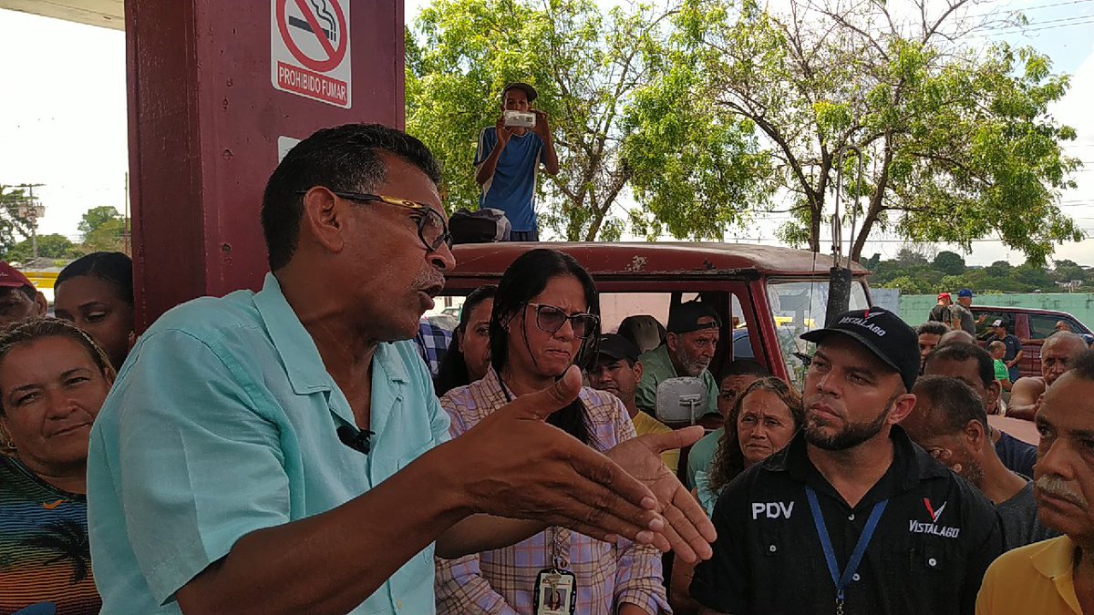 #ConMaduroMeResteo
🗞 Reabrirán estación de servicios en 'Santa Lucía del Tuy" en #Miranda. La bomba de combustible será reactivada bajo la modalidad de "gasolina subsidiada".