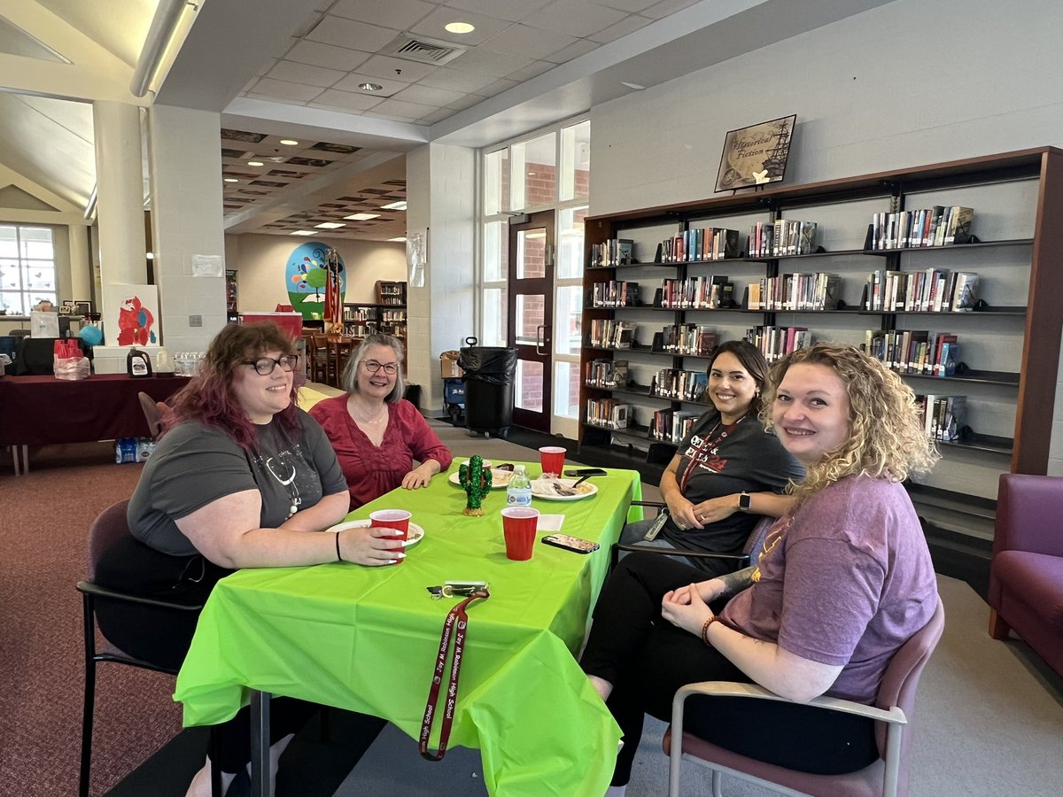 studentofedu's tweet photo. We started CCS Teacher Appreciation a few days early with a Cinco de Mayo lunch. Ready for all the surprises in store for next week. So thankful to our @JMRHSPTSO for always supporting our staff. #bulldogs https://t.co/RfOg4ZobvJ