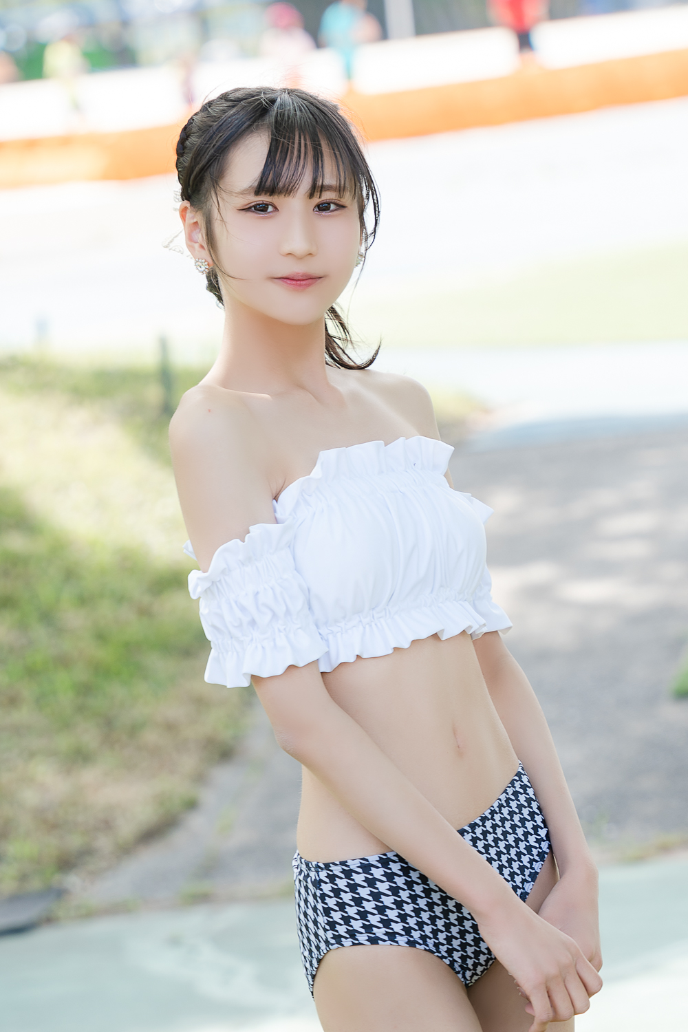北口キャロライン美利衣　お宝私物2品とサンタ衣装とサイン入り紙袋 やっさん_photo on X: 