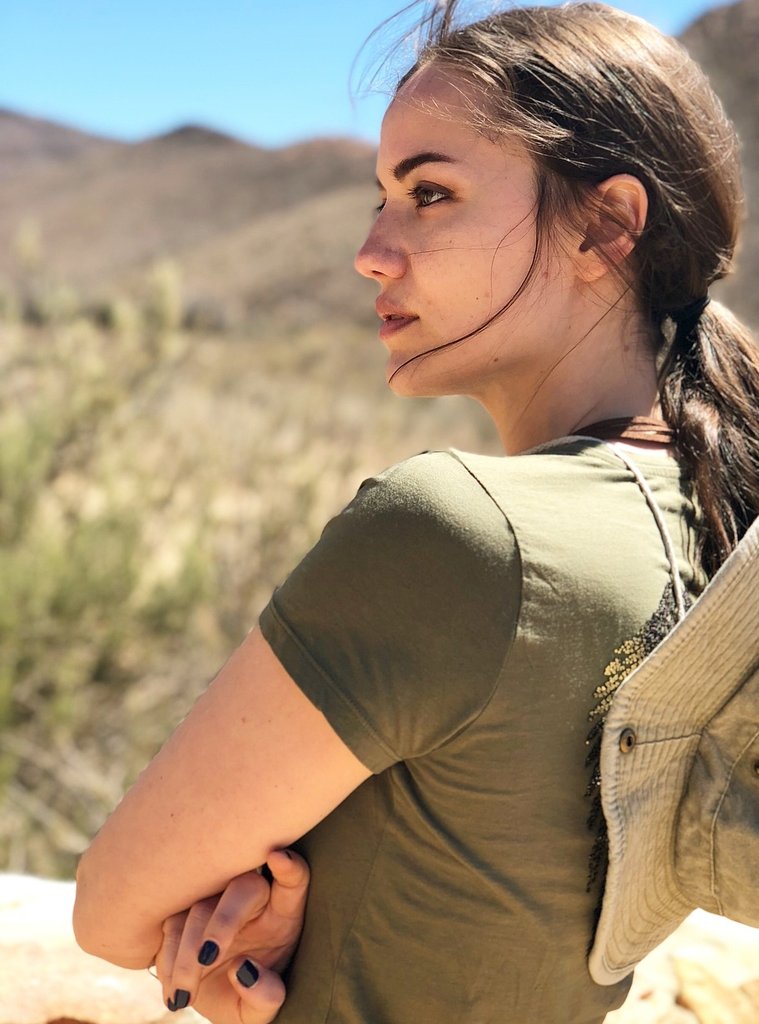 مُهره  tweet media