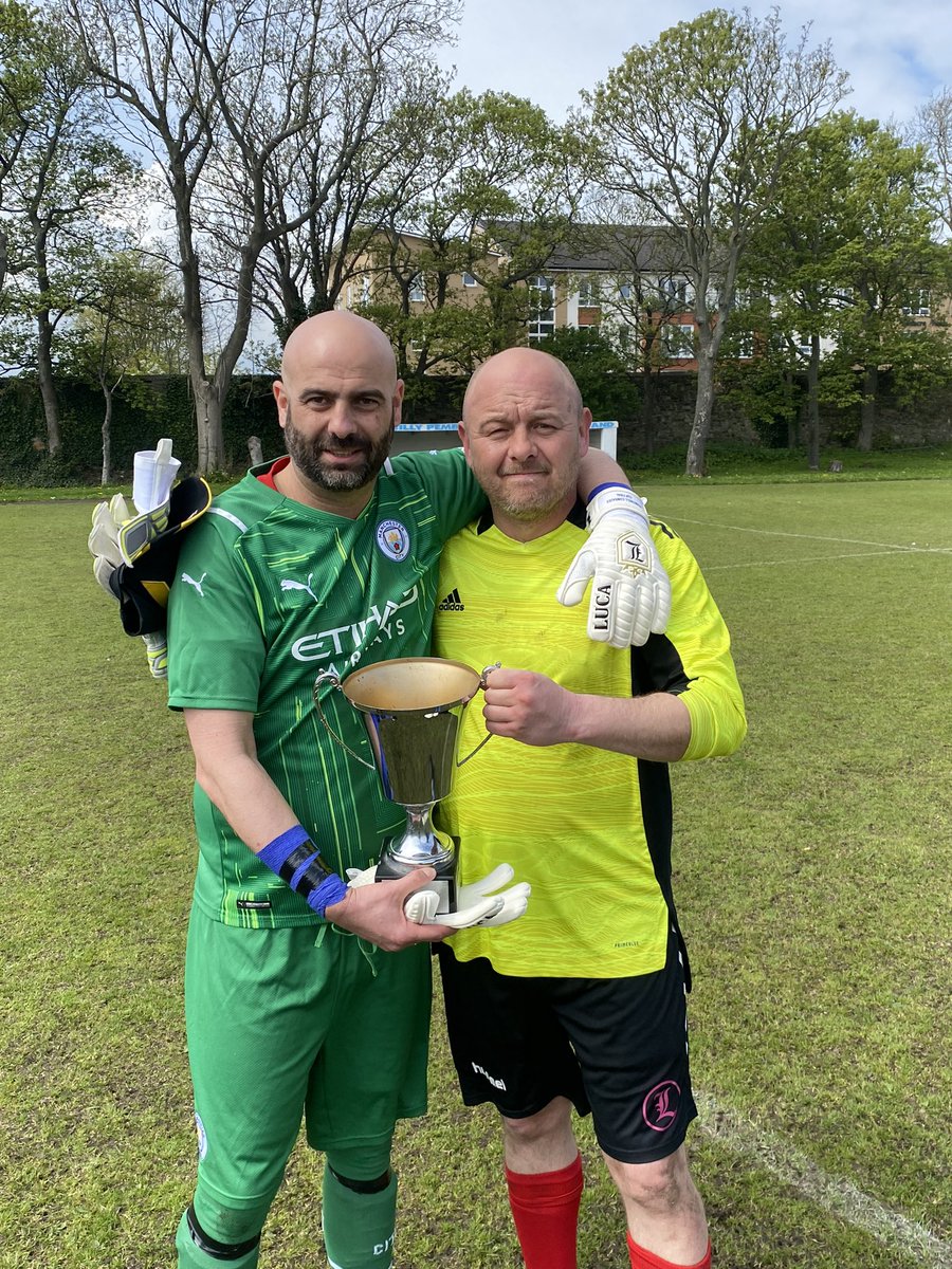 pennywellcomrades fc over 40s tweet media