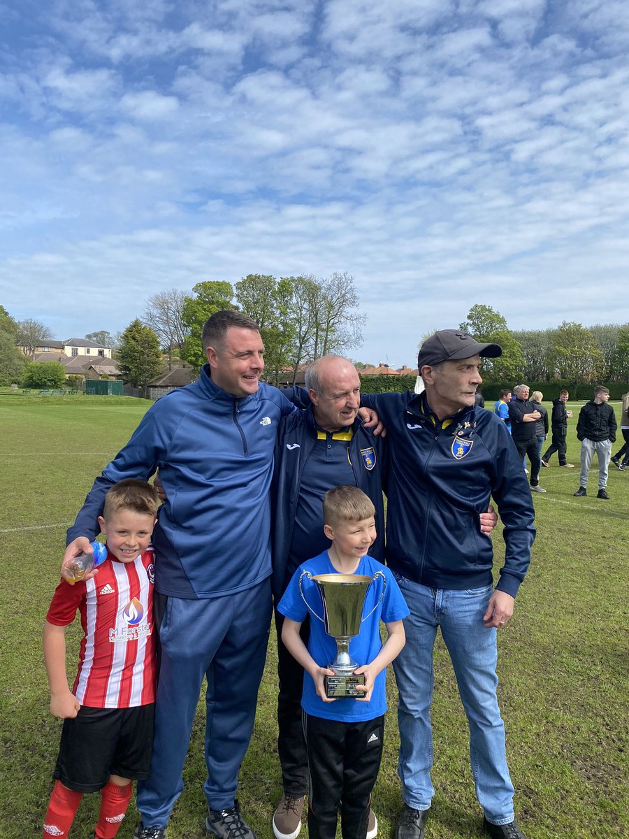 pennywellcomrades fc over 40s tweet media