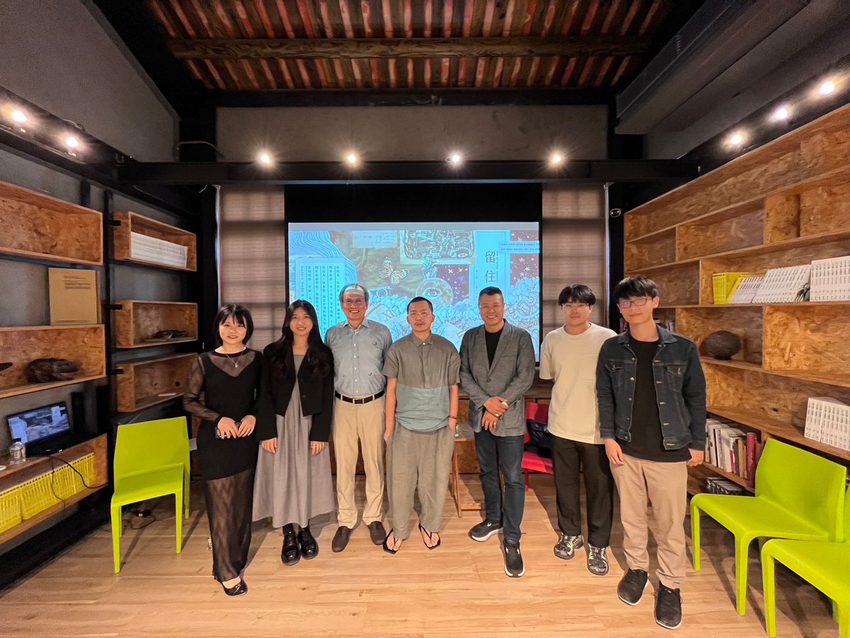 Thank you young artist and our sponsor. Great talk to open the show. <a href="/hungztng3/">Edith Huang</a>   Missing in the photo <a href="/CHENANB/">Chen-An Lee</a>