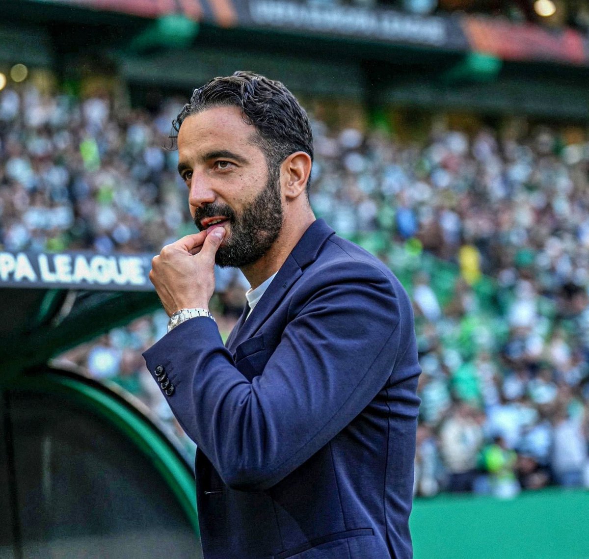 "Este clube vive de títulos e não de vitórias contra os rivais da cidade."

🗣️ Rúben Amorim