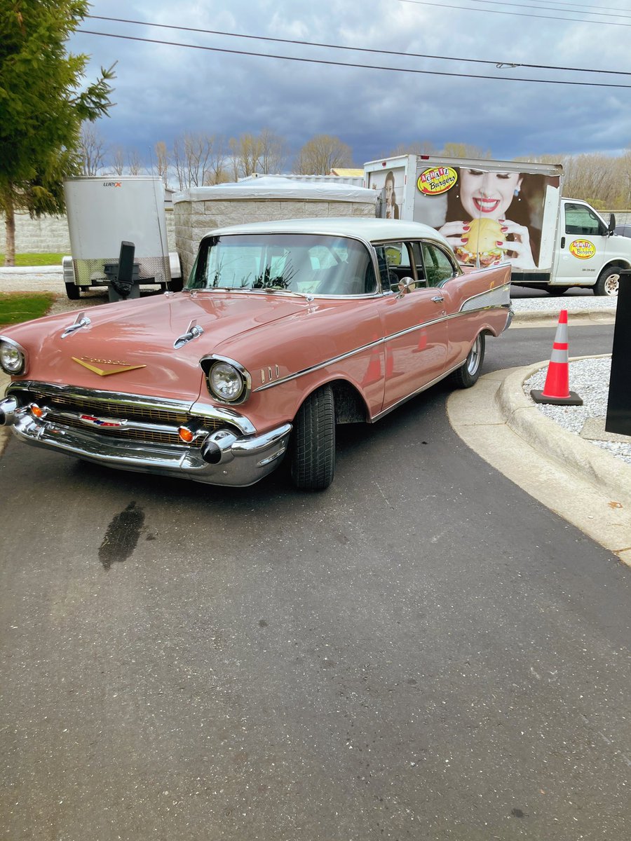 Achatzsocial's tweet photo. We had a lot of interesting visitors yesterday Clay Township, MI Fire Rescue 🚒 stopped by and look at this classic Chevrolet! 

Does anybody know what year the Chevy is?🤔 https://t.co/aR5DDjiSSl