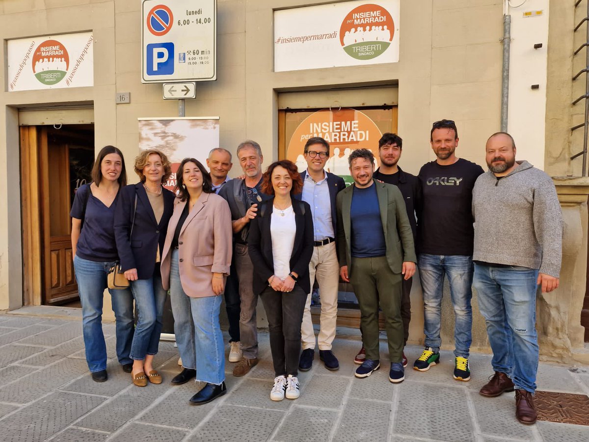 DarioNardella's tweet photo. Questa mattina a Marradi in sostegno di @TommasoTriberti, per continuare il grande lavoro fatto in questi anni. Insieme per Marradi, insieme per Tommaso Triberti sindaco! https://t.co/1KgzWlMRcP