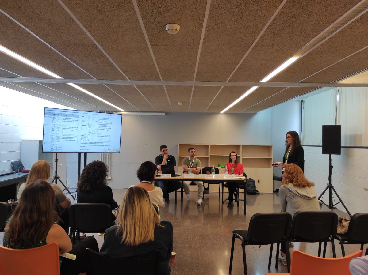 Moltes gràcies a l'organització de la #DiadaPneumològica per oferir-me parlar sobre tècnica Buteyko.
Com més professionals sanitaris la coneguem, més fàcil serà millorar la seva validació i abans es podrà introduir la seva pràctica a la salut pública.
<a href="/socapnet/">SOCAP 🫁</a>