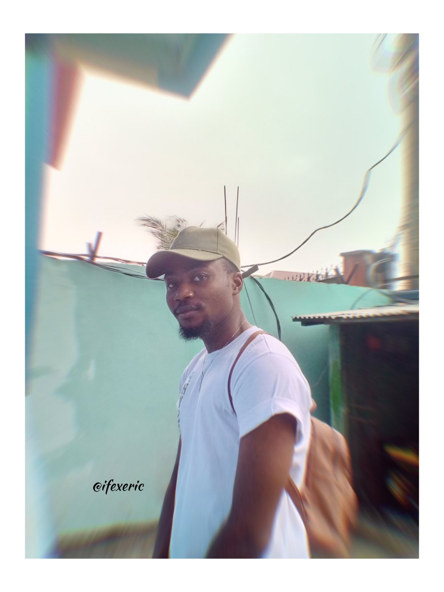 Ifexeric's tweet photo. Physiotherapist/Superstar Music Artiste. It's all about sharing love, happiness and chocolate. 💕🎧🍫
#ChocolateBoy #Ifexeric #Afrorapper #Nigerian #Music #Trending #TrendingNow https://t.co/3nFBStBhuH