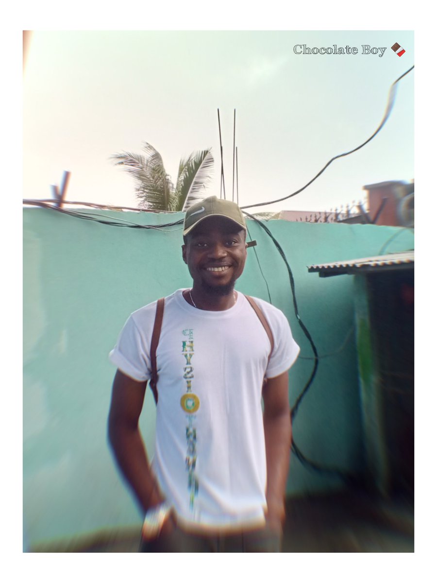 Ifexeric's tweet photo. Physiotherapist/Superstar Music Artiste. It's all about sharing love, happiness and chocolate. 💕🎧🍫
#ChocolateBoy #Ifexeric #Afrorapper #Nigerian #Music #Trending #TrendingNow https://t.co/3nFBStBhuH