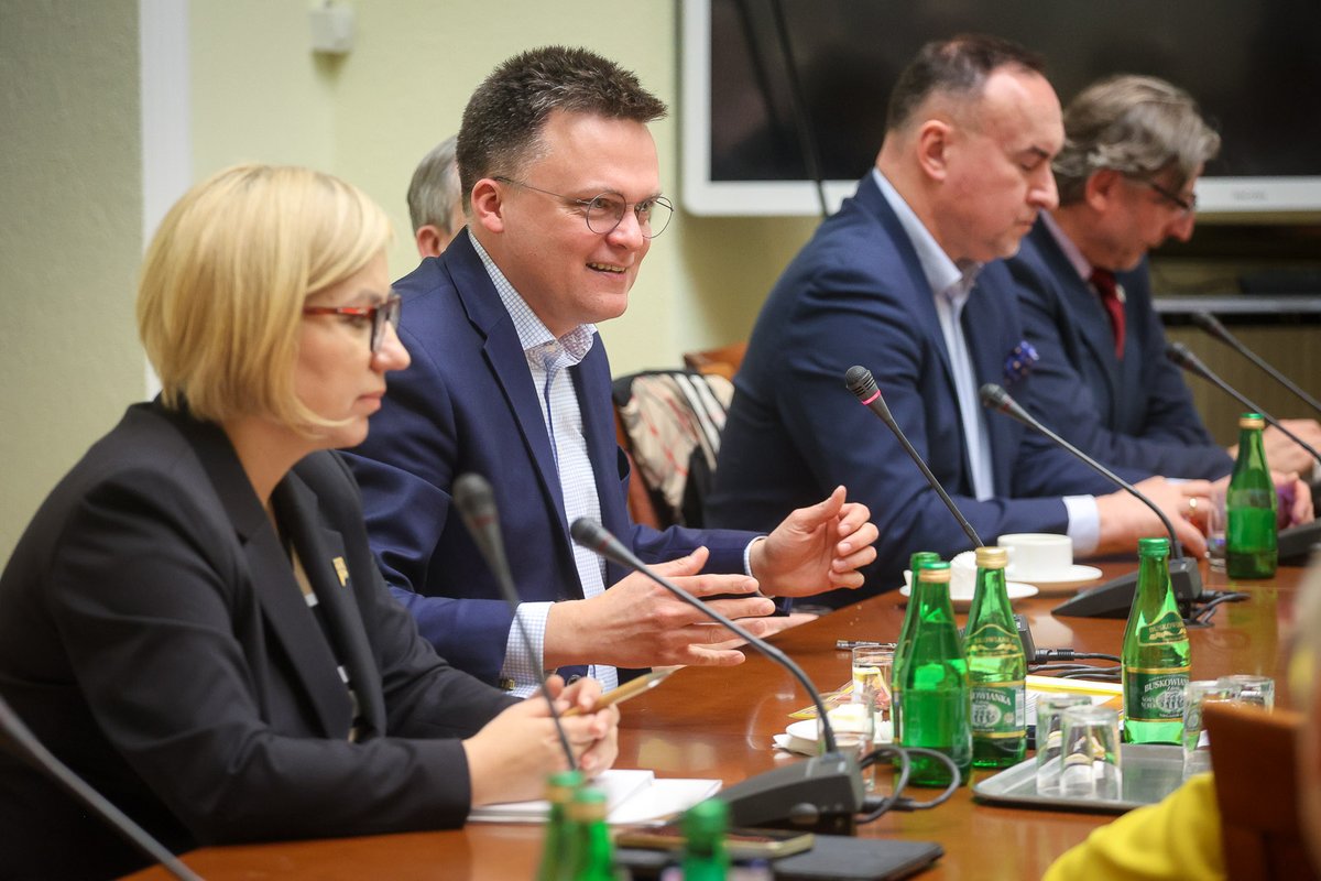 Polska 2050 on Twitter