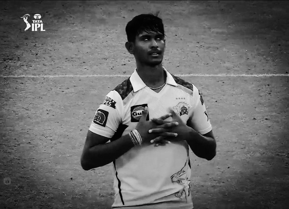 #Pathirana’s #Virupaksha moment whenever he takes a wicket! He is now the main bowler for #CSK. 139 is not enough. Easy win for #CSK unless Piyush chawla does some magic! #CSKVSMI