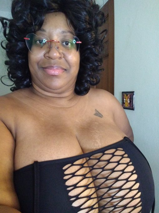 Happy Saturday. Up early. Have a great Saturday. #SellingContent  #onlyfanscreator  #sexy #LinkInBio<a href="/tag/sexy"class="tags"><span>#sexy</span></a><a href="/tag/linkinbio"class="tags"><span>#linkinbio</span></a><a href="/tag/thicc"class="tags"><span>#thicc</span></a><a href="/tag/sellingcontent"class="tags"><span>#sellingcontent</span></a><a href="/tag/only"class="tags"><span>#only</span></a>