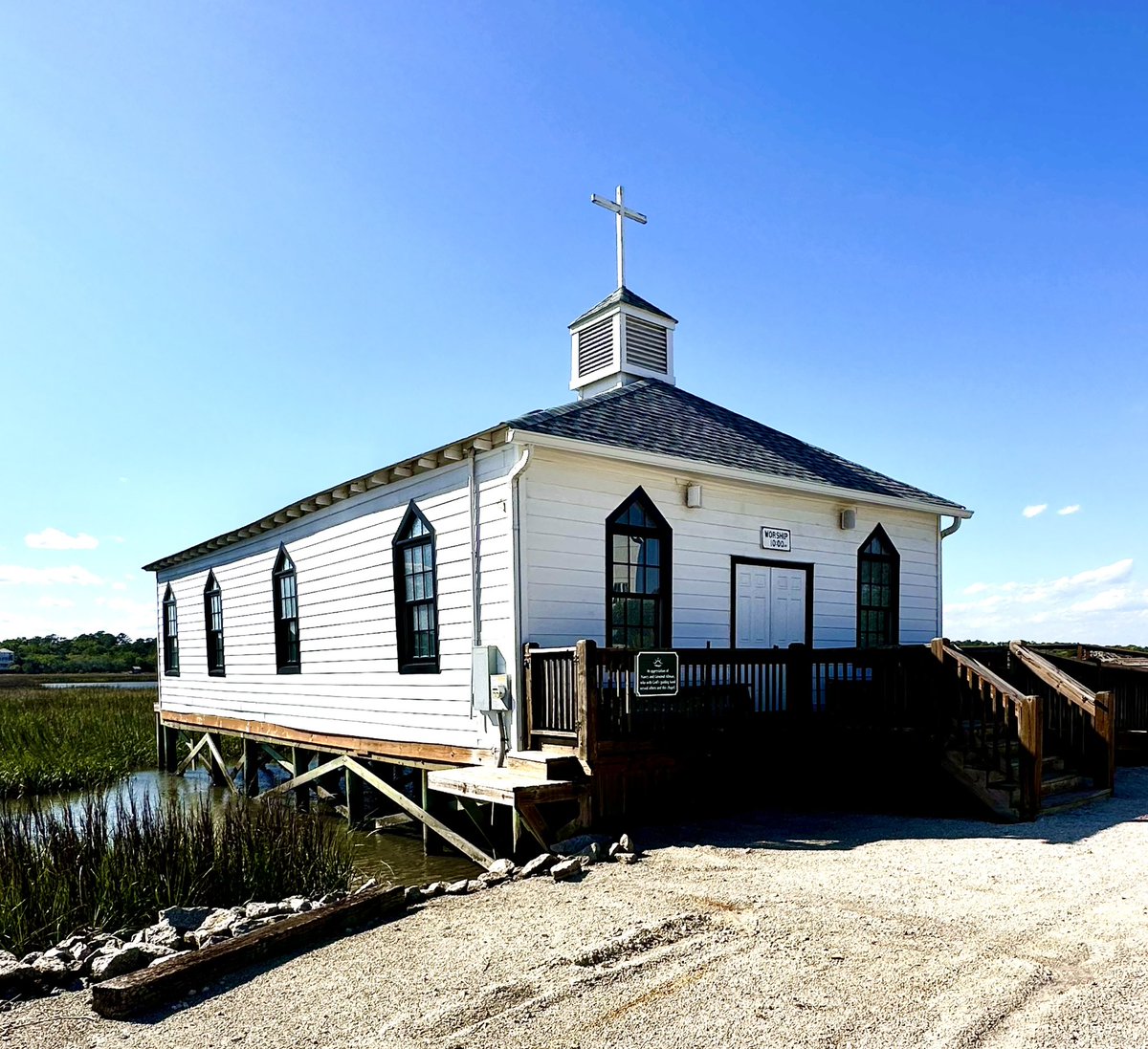 brunswickbroker's tweet image. Pawleys Island House of Worship/ Pawleys Island Chapel
.
#hammockcoastsc #exploresc #marshside #historicdistrictpawleysisland #PI #sc #pawleys #pawleysisland #yourrealestateadvocate #brunswickbroker